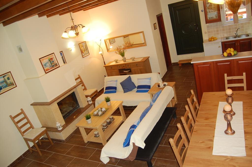 Chris And Nick Corfu Villa Mpoukaris Rom bilde